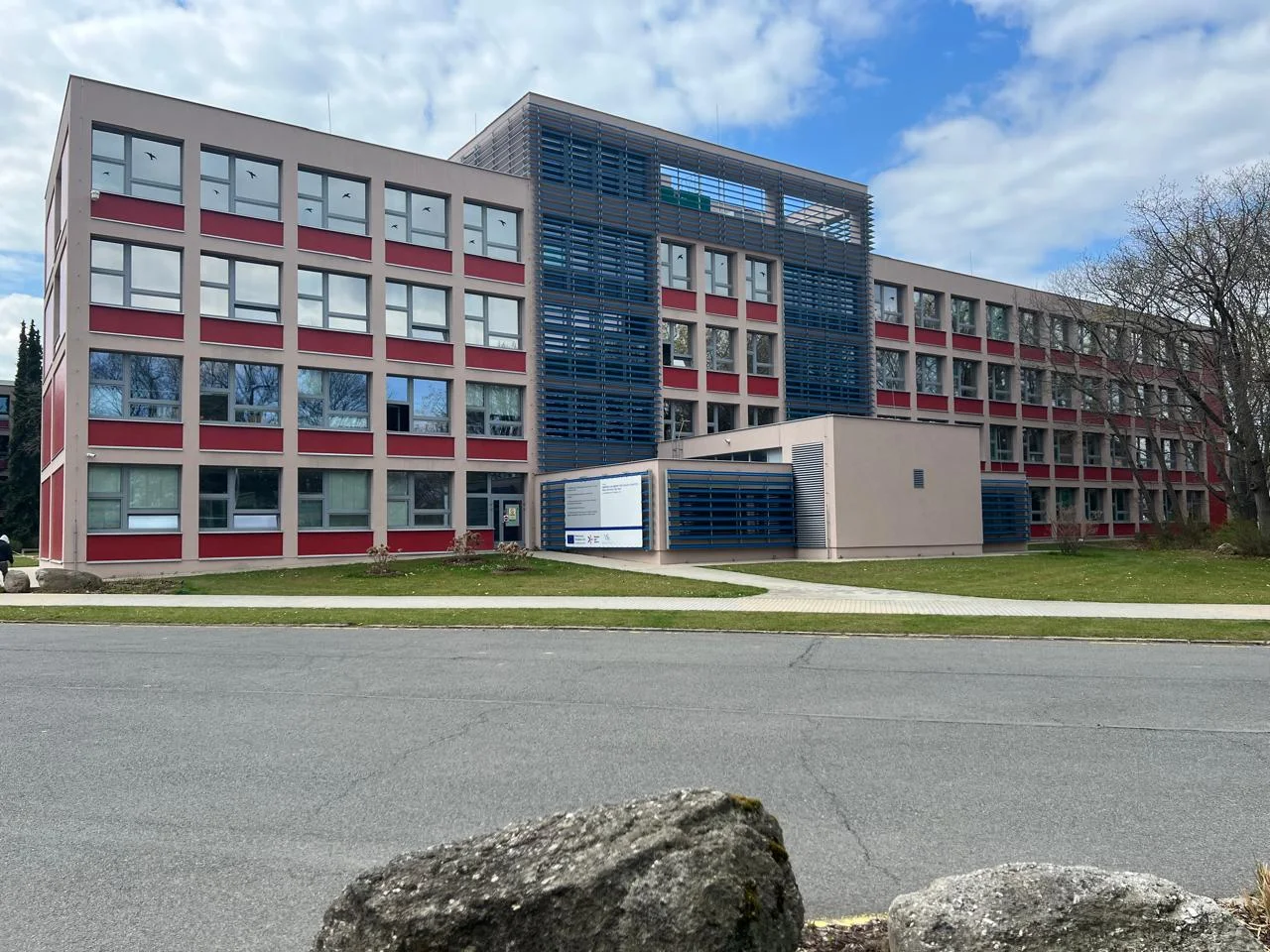 Çek Yaşam Bilimleri Üniversitesi
